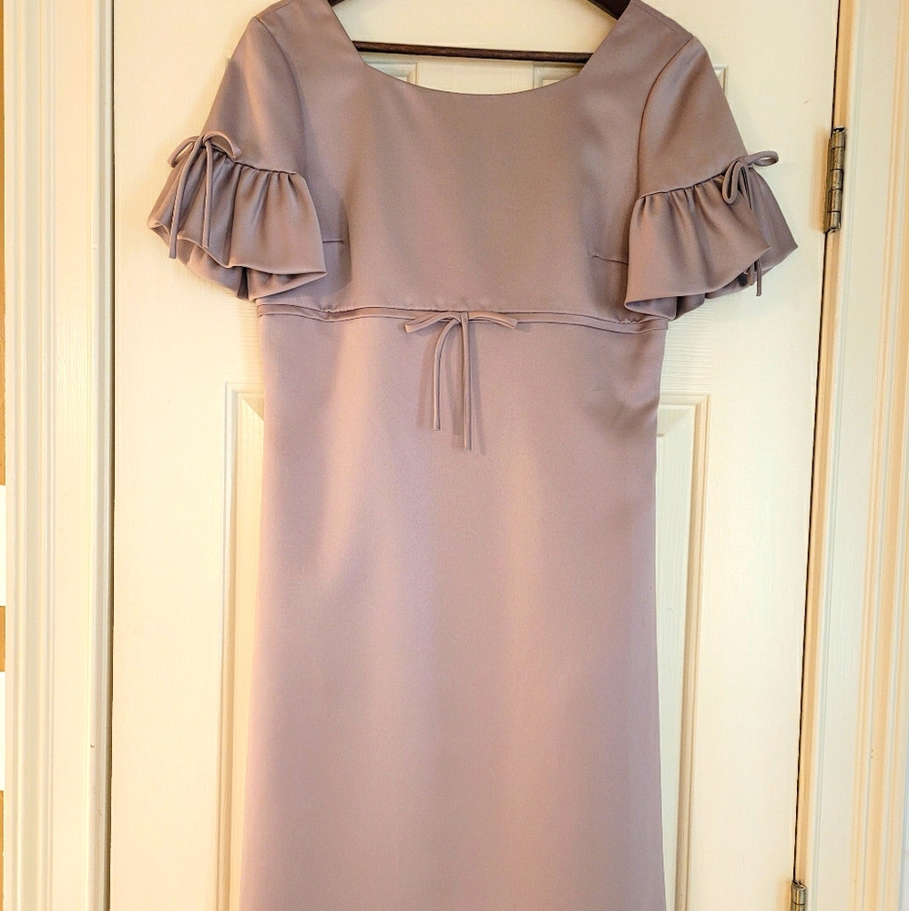 Tahari semi -formal dress